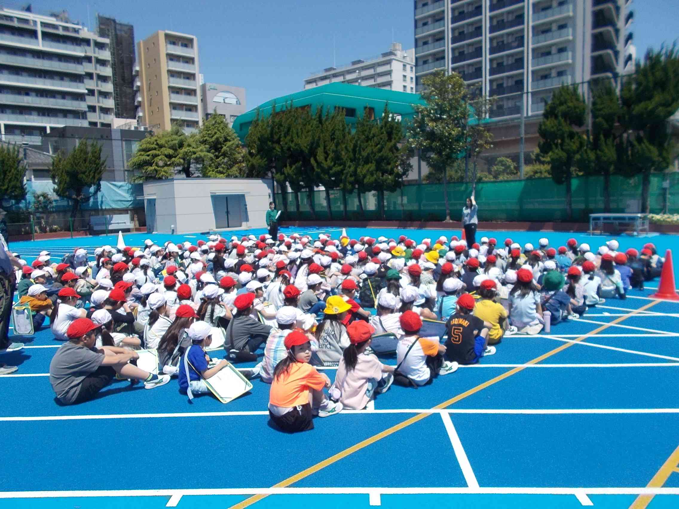 ②